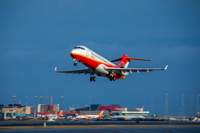 Comac ARJ21-700