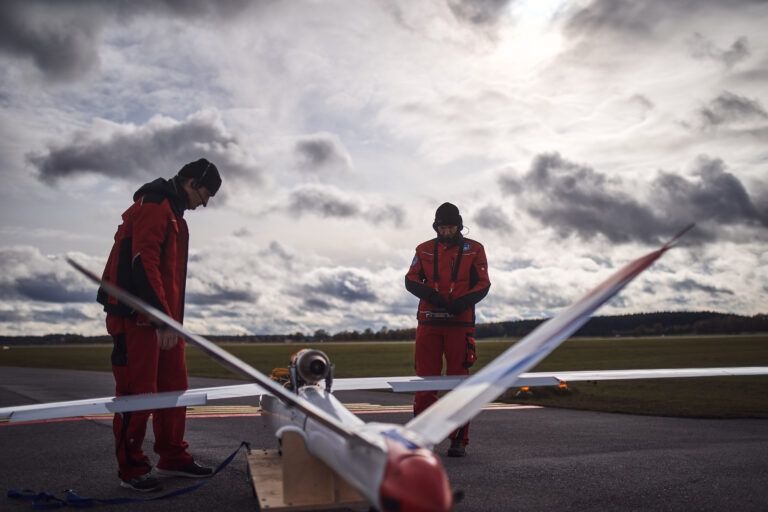 Final preparations to the FLEXOP demonstrator before its first flight. The data gathered from the drone’s wing structures are being used to develop wings for the next generation of airliners
