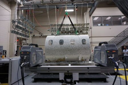 Fuselage covered with a speckled pattern for Digital Image Correlation