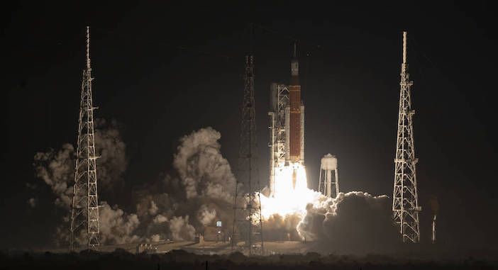 Nasa Space Launch System Launches Artemis I Moon Mission Aerospace
