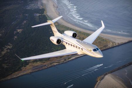 Gulfstream Aerospace has announced the next-generation Gulfstream G500 has been certified for steep-approach operations by the FAA