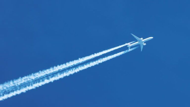 aircraft and contrail
