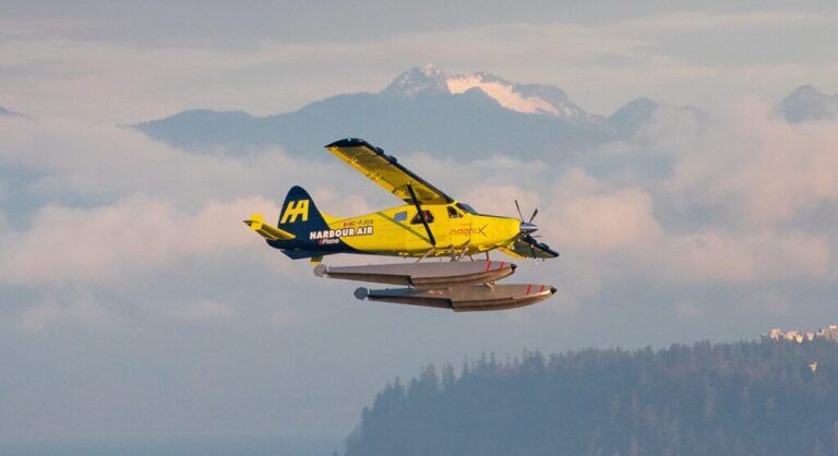harbour air aircraft in flight