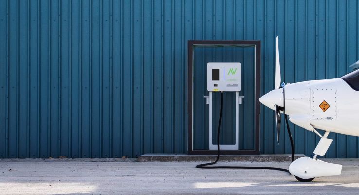 Aerovolt's electric aircraft chargers use CCS (Image: Aerovolt) 