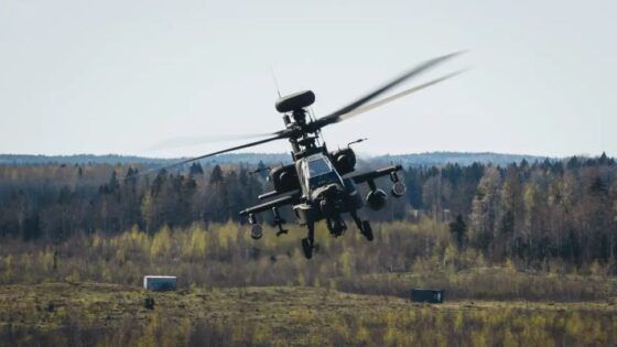Seven companies shortlisted for UK Apache wingman drone program ...