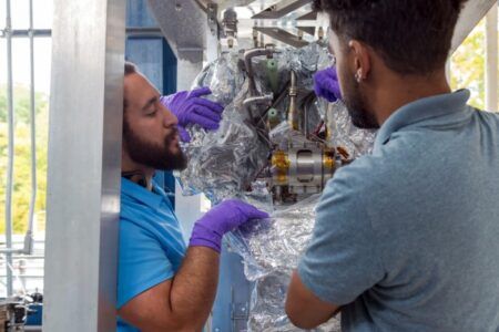 NASA tests cryogenic refueling technology for lunar landers