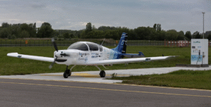 Student team AeroDelft has successfully conducted what it says are the first taxi tests of a hydrogen-powered aircraft at an operational airport in the Netherlands